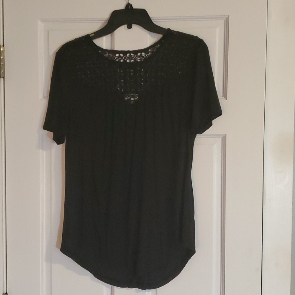 Old Navy Lace detail shirt